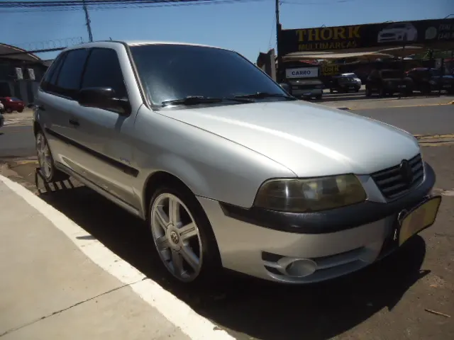 VOLKSWAGEN Gol - Foto