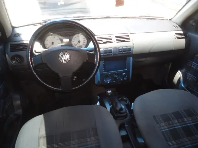 VOLKSWAGEN Gol - Foto