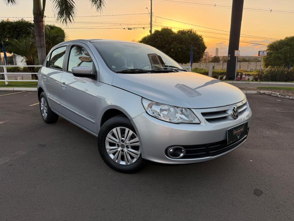 VOLKSWAGEN Gol - Foto