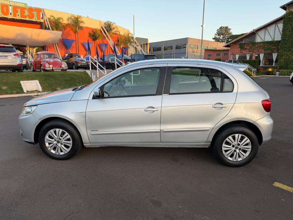VOLKSWAGEN Gol - Foto