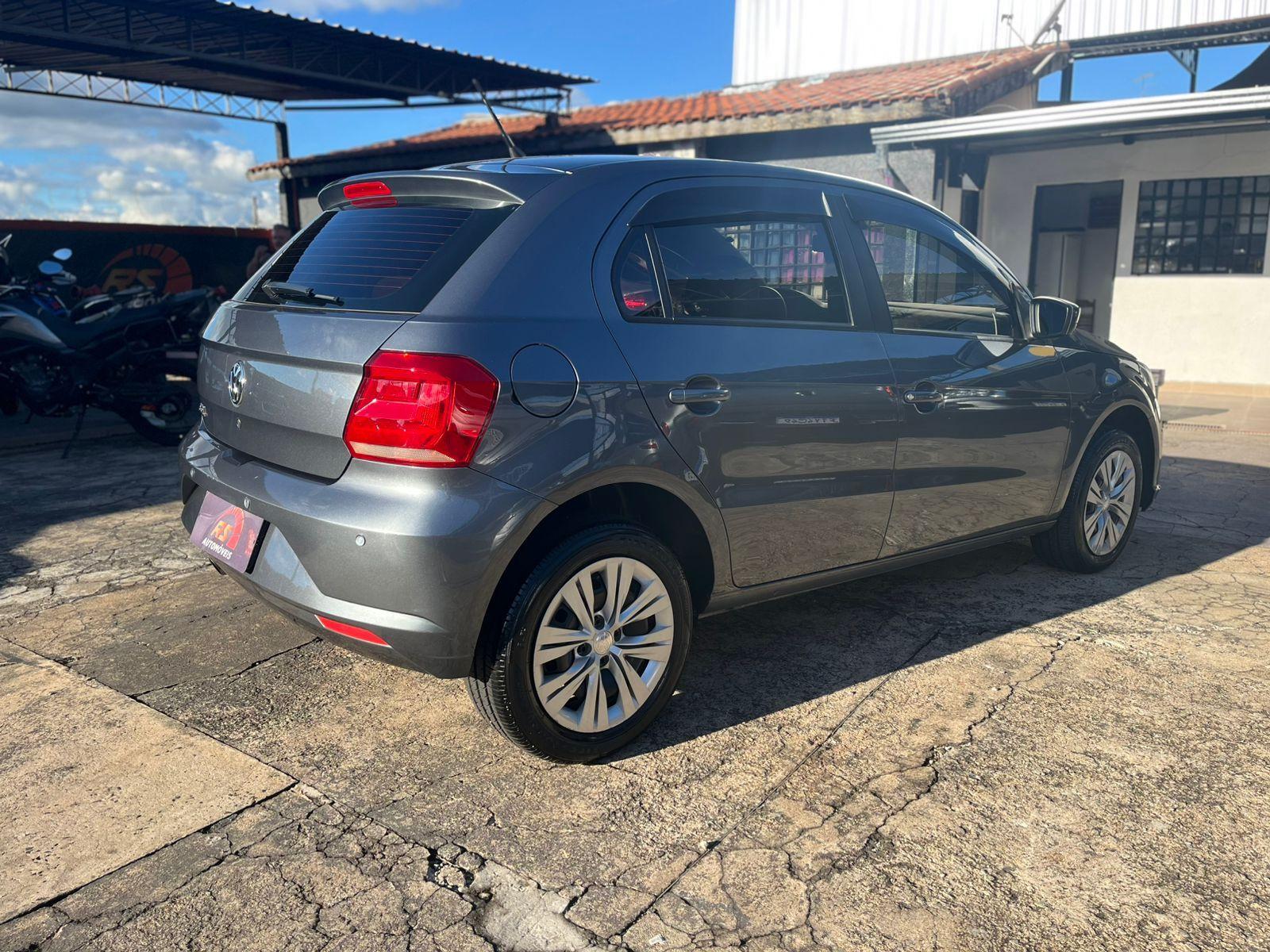 VOLKSWAGEN Gol - Foto