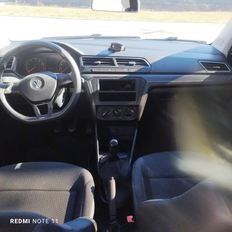 VOLKSWAGEN Gol - Foto