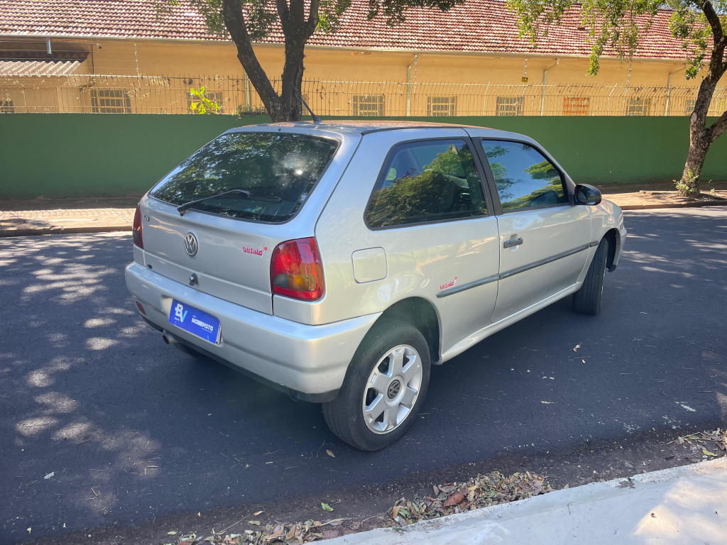 VOLKSWAGEN Gol - Foto