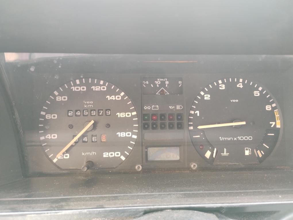 VOLKSWAGEN Gol - Foto