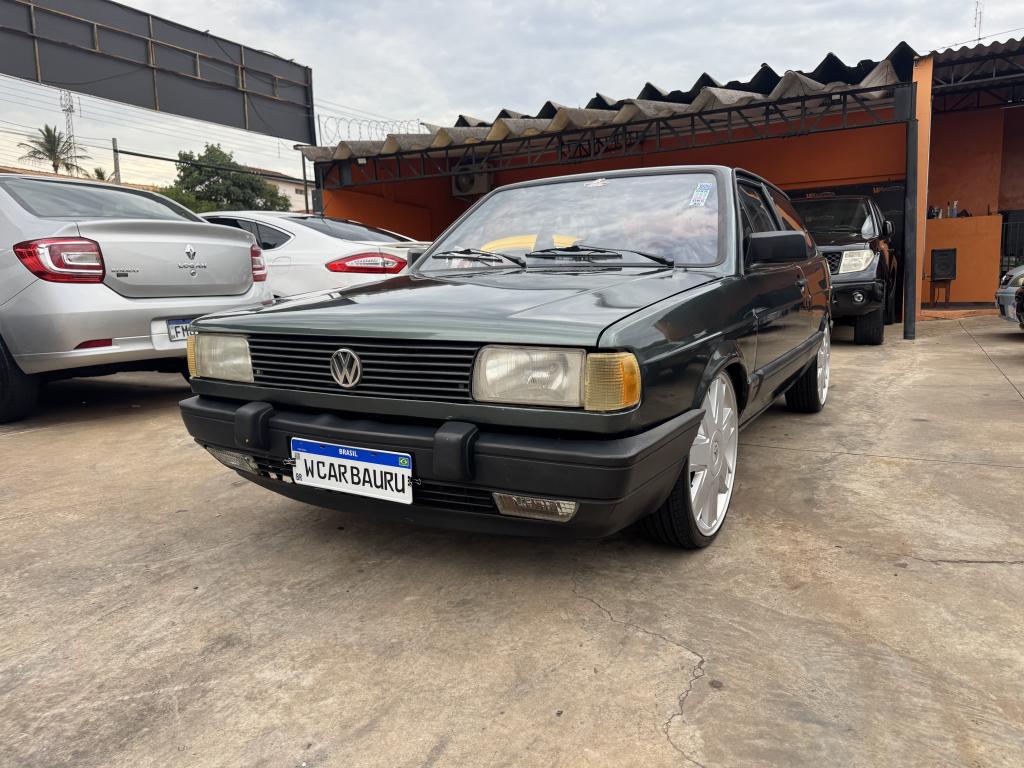 VOLKSWAGEN Gol