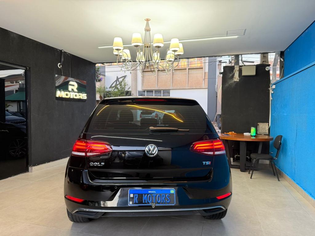 VOLKSWAGEN Golf - Foto