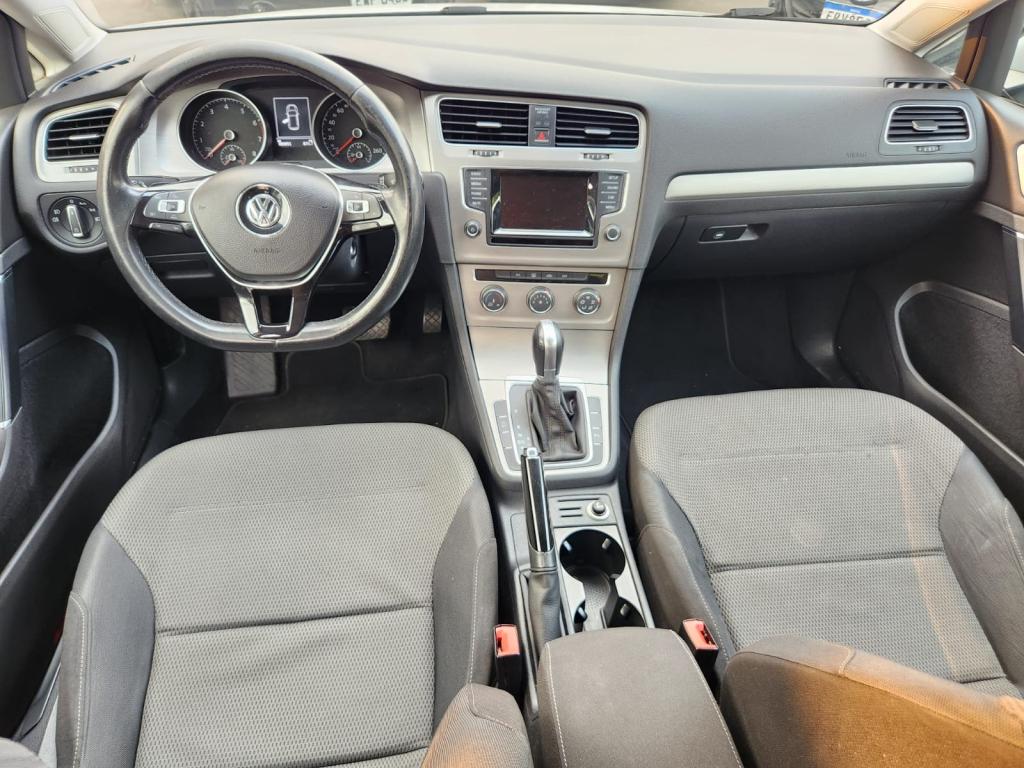 VOLKSWAGEN Golf - Foto