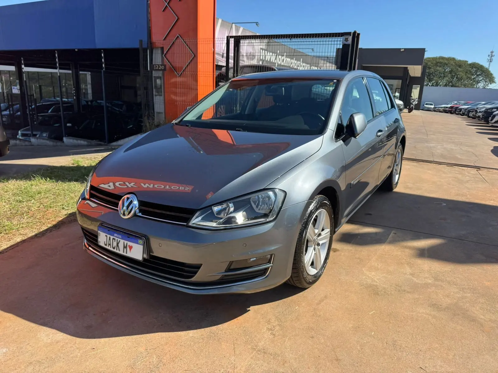 VOLKSWAGEN Golf - Foto