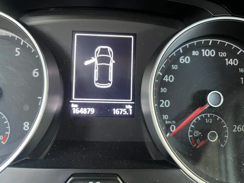 VOLKSWAGEN Golf - Foto