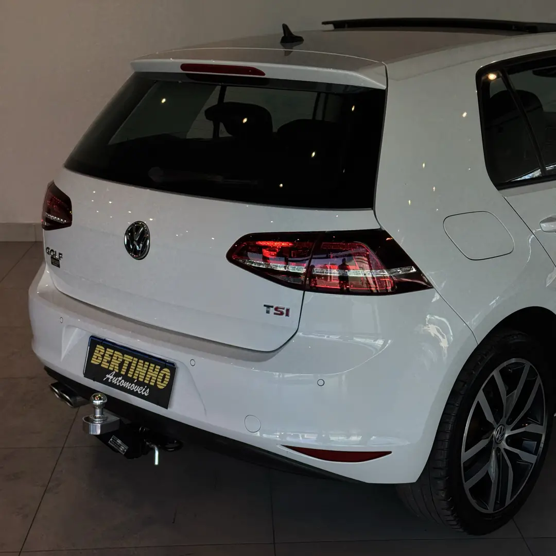 VOLKSWAGEN Golf - Foto