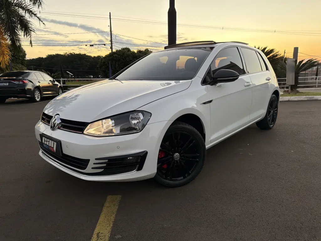 VOLKSWAGEN Golf - Foto