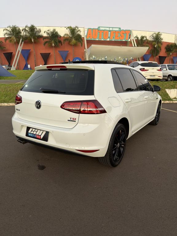 VOLKSWAGEN Golf - Foto