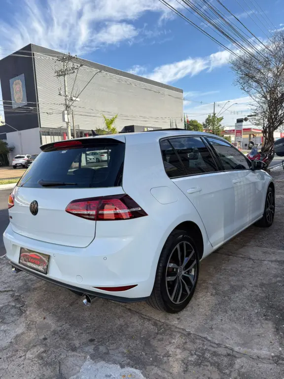 VOLKSWAGEN Golf - Foto