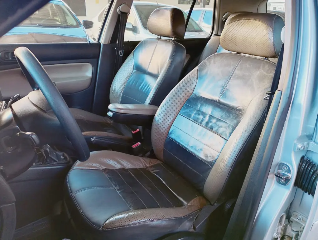 VOLKSWAGEN Golf - Foto