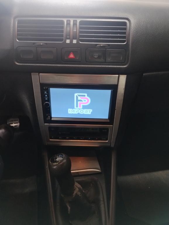 VOLKSWAGEN Golf - Foto