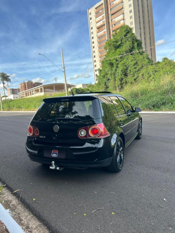 VOLKSWAGEN Golf - Foto