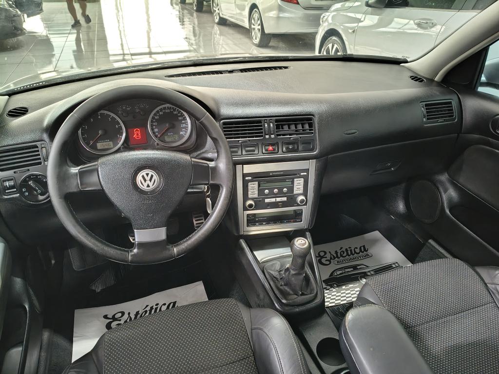 VOLKSWAGEN Golf - Foto