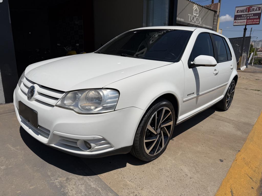 VOLKSWAGEN Golf - Foto
