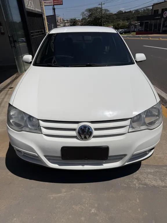 VOLKSWAGEN Golf - Foto