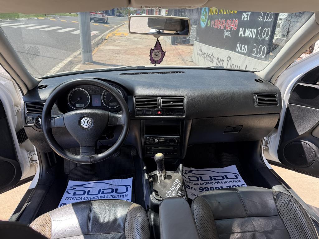 VOLKSWAGEN Golf - Foto