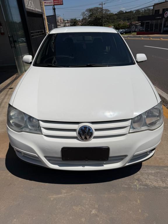 VOLKSWAGEN Golf - Foto