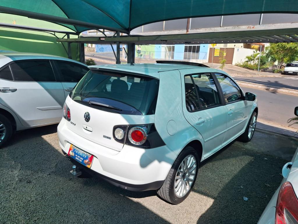 VOLKSWAGEN Golf - Foto