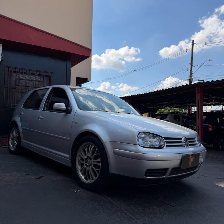 VOLKSWAGEN Golf - Foto