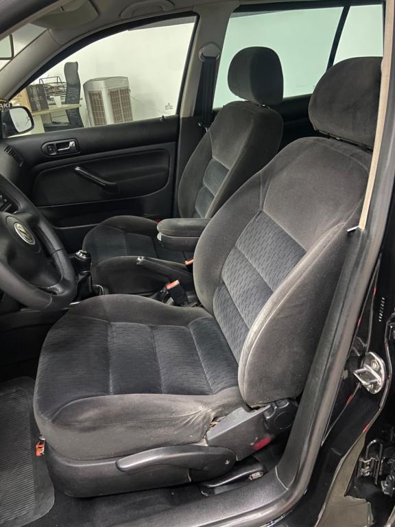 VOLKSWAGEN Golf - Foto