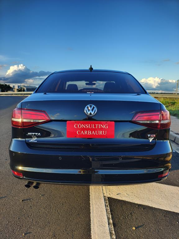 VOLKSWAGEN Jetta - Foto