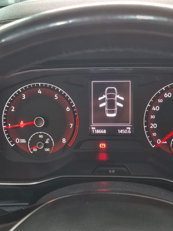 VOLKSWAGEN Jetta - Foto