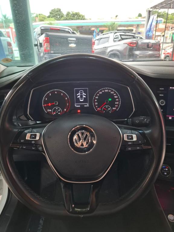 VOLKSWAGEN Jetta - Foto