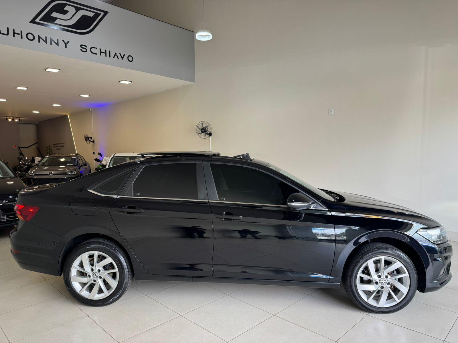 VOLKSWAGEN Jetta - Foto