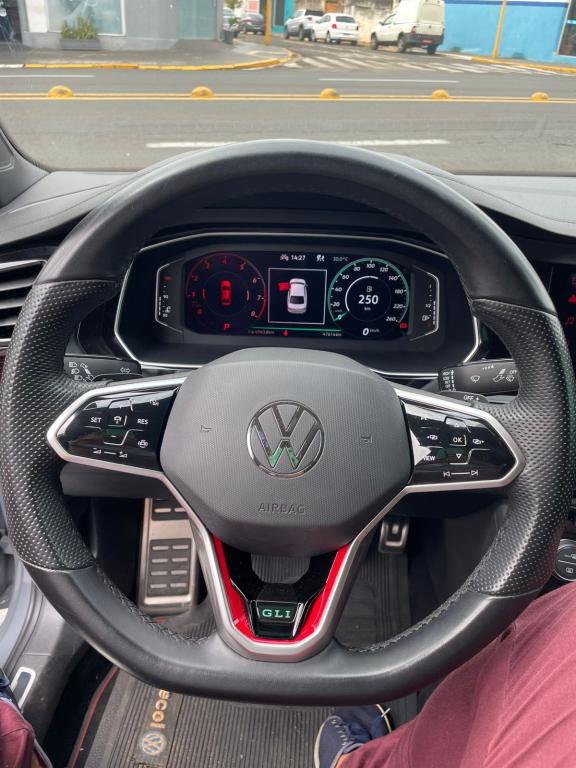 VOLKSWAGEN Jetta - Miniatura