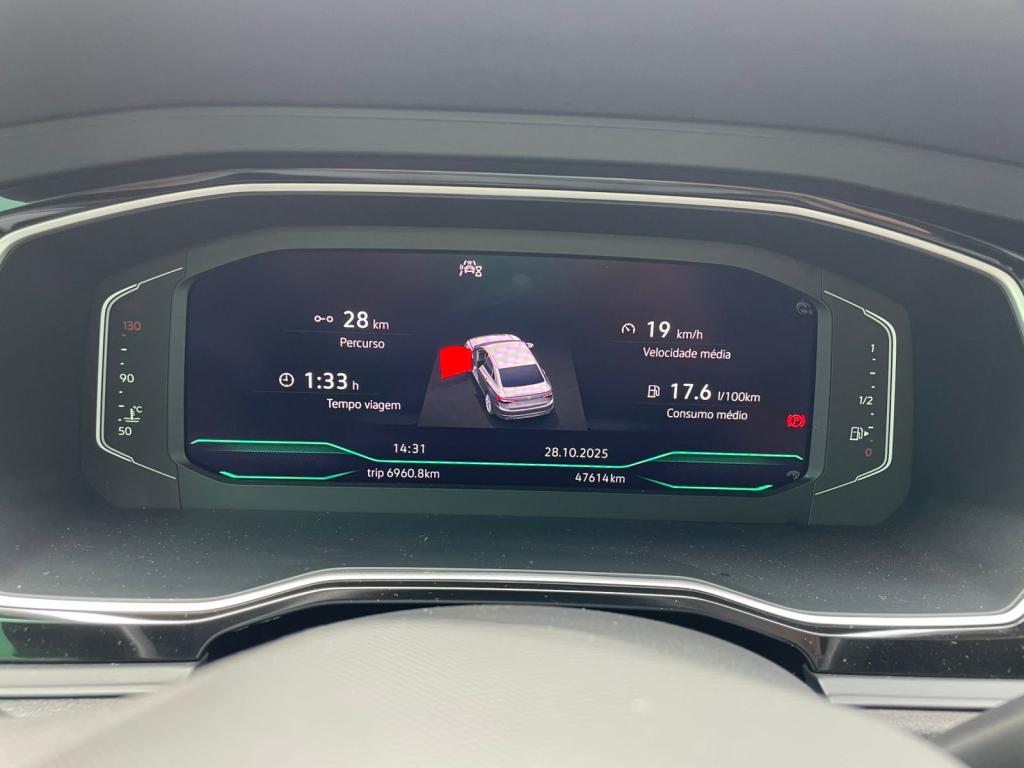 VOLKSWAGEN Jetta - Miniatura