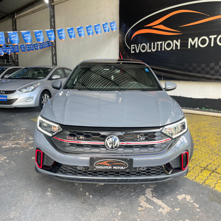 VOLKSWAGEN Jetta - Foto