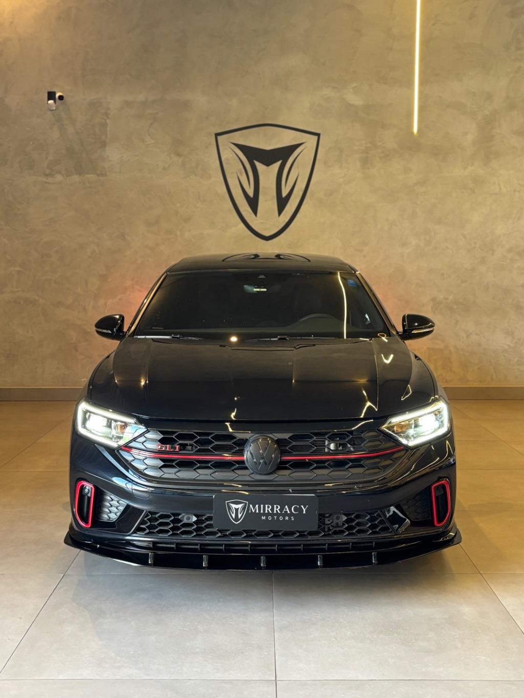 VOLKSWAGEN Jetta - Foto