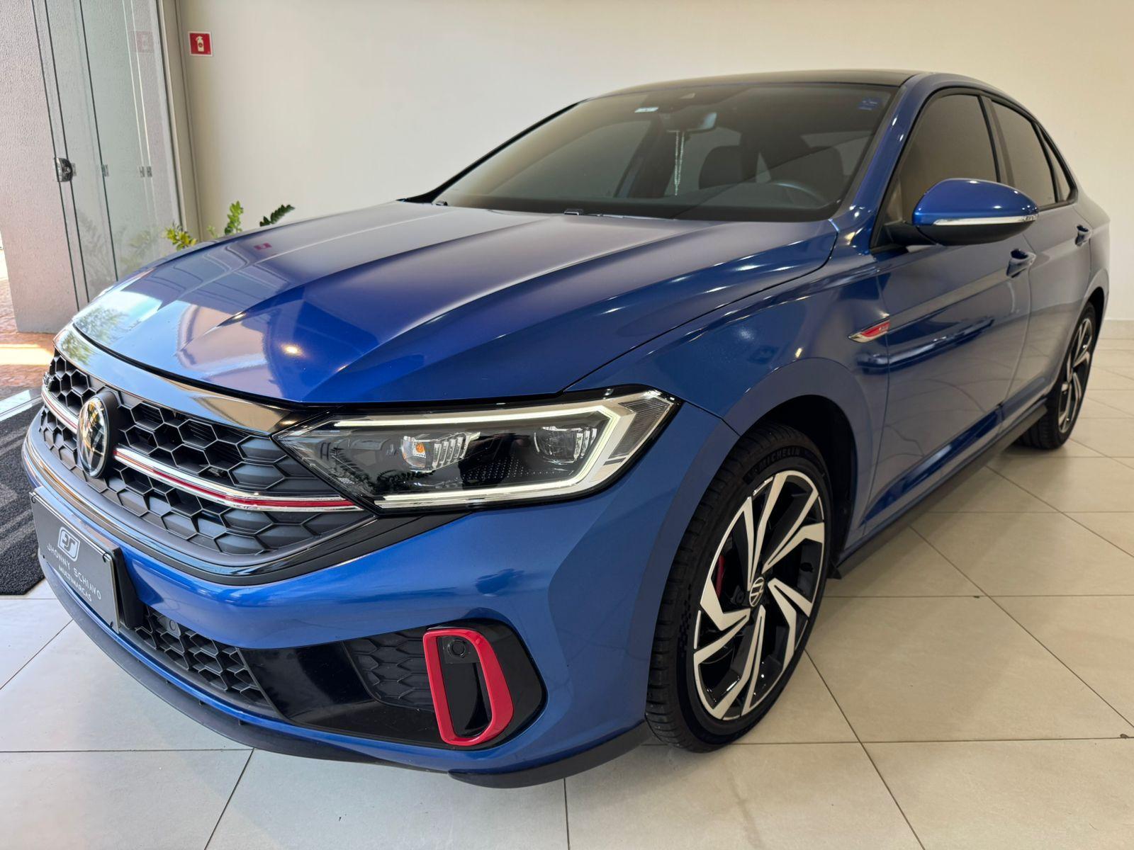 VOLKSWAGEN Jetta - Foto