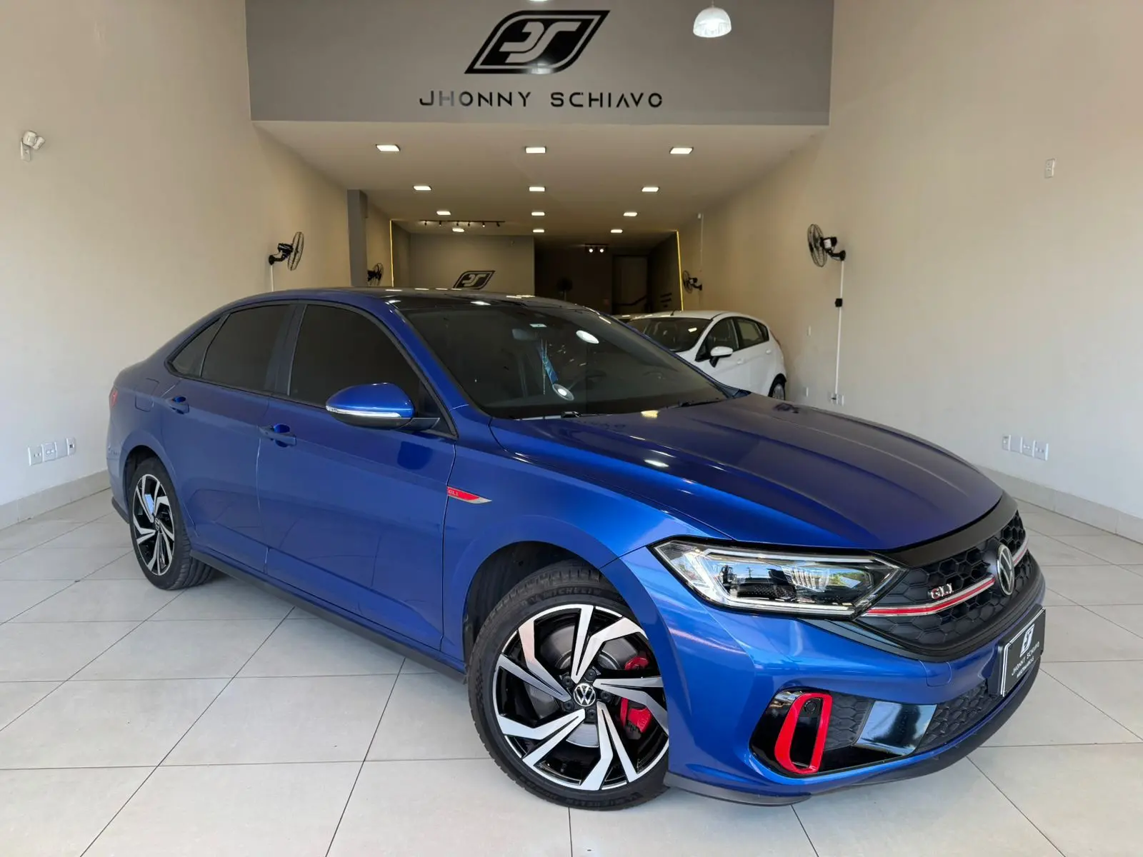 VOLKSWAGEN Jetta - Foto