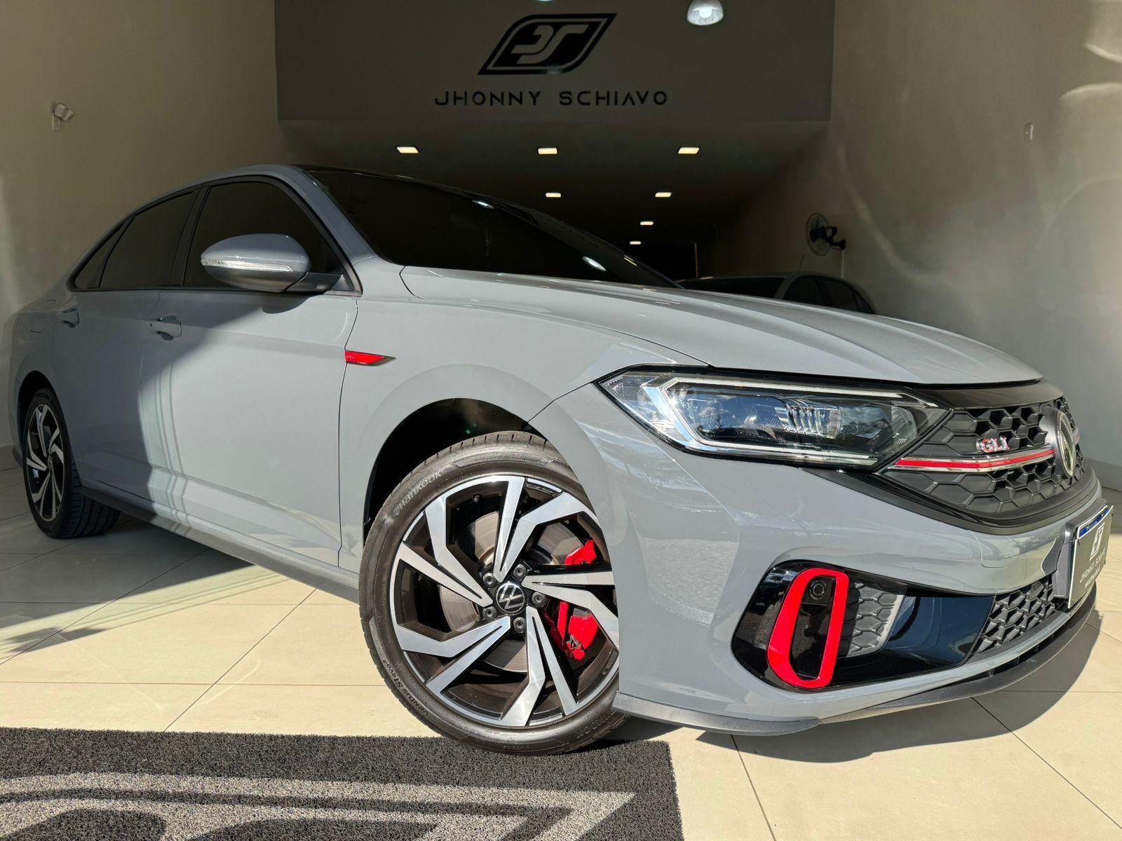 VOLKSWAGEN Jetta - Foto