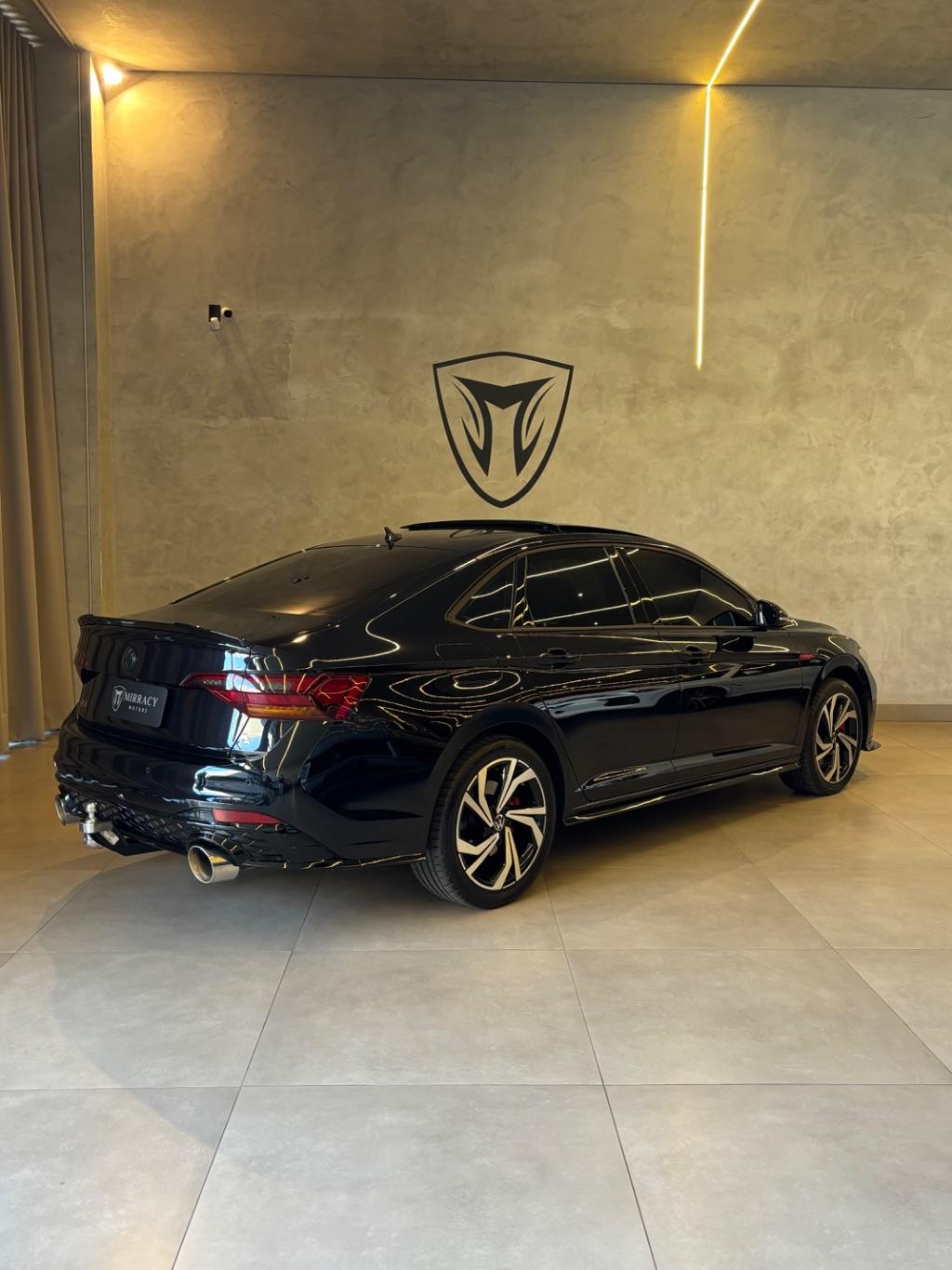 VOLKSWAGEN Jetta - Foto