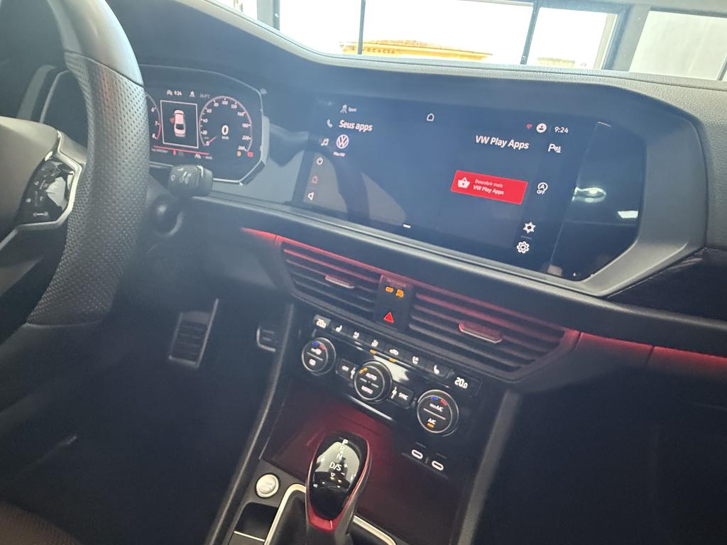 VOLKSWAGEN Jetta - Foto