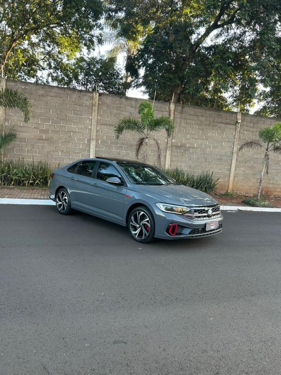 VOLKSWAGEN Jetta - Foto