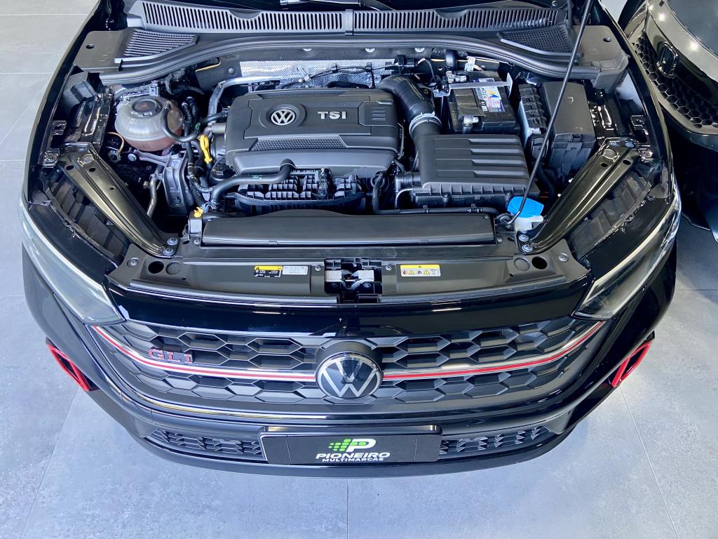 VOLKSWAGEN Jetta - Foto