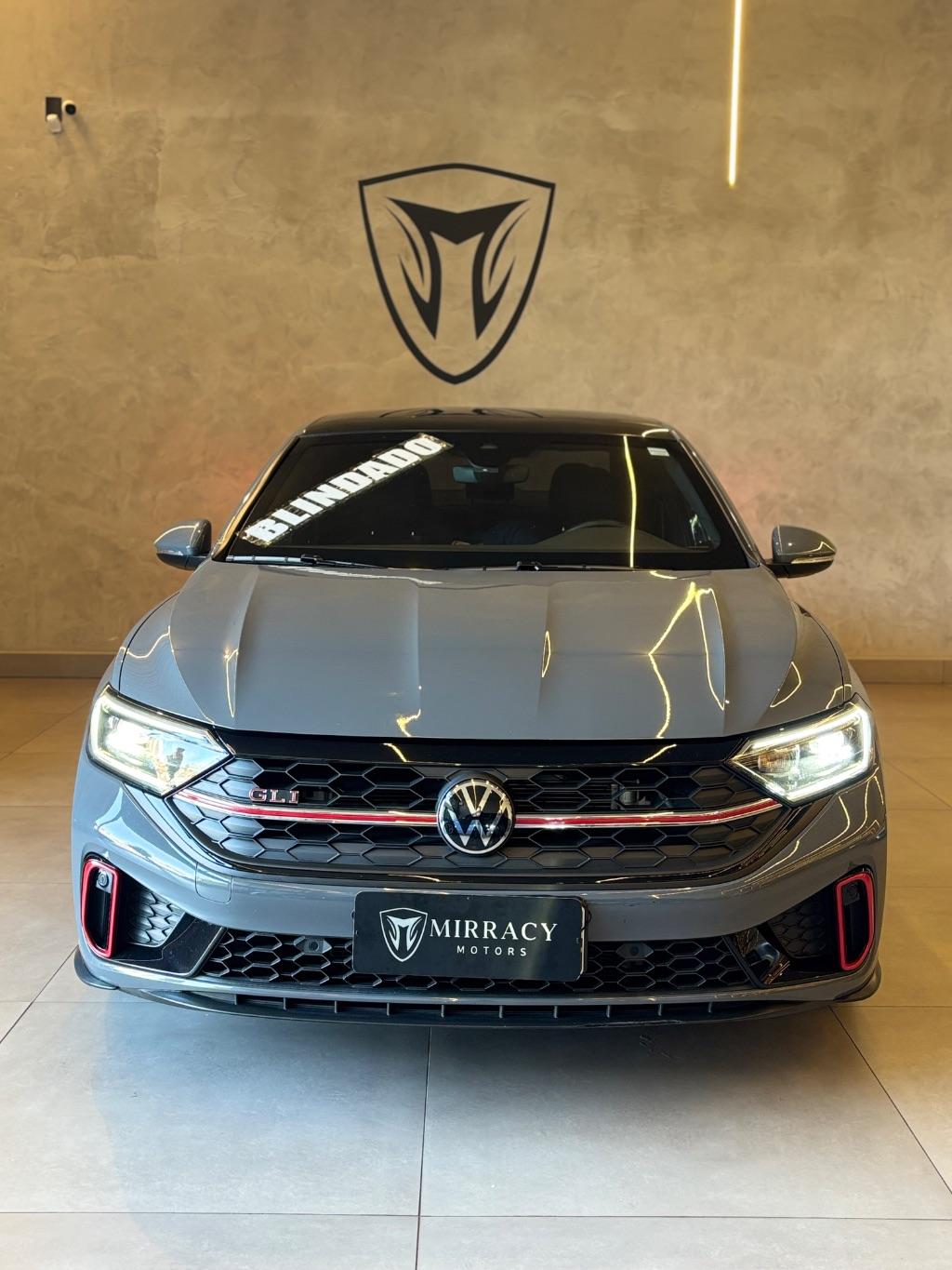 VOLKSWAGEN Jetta - Foto
