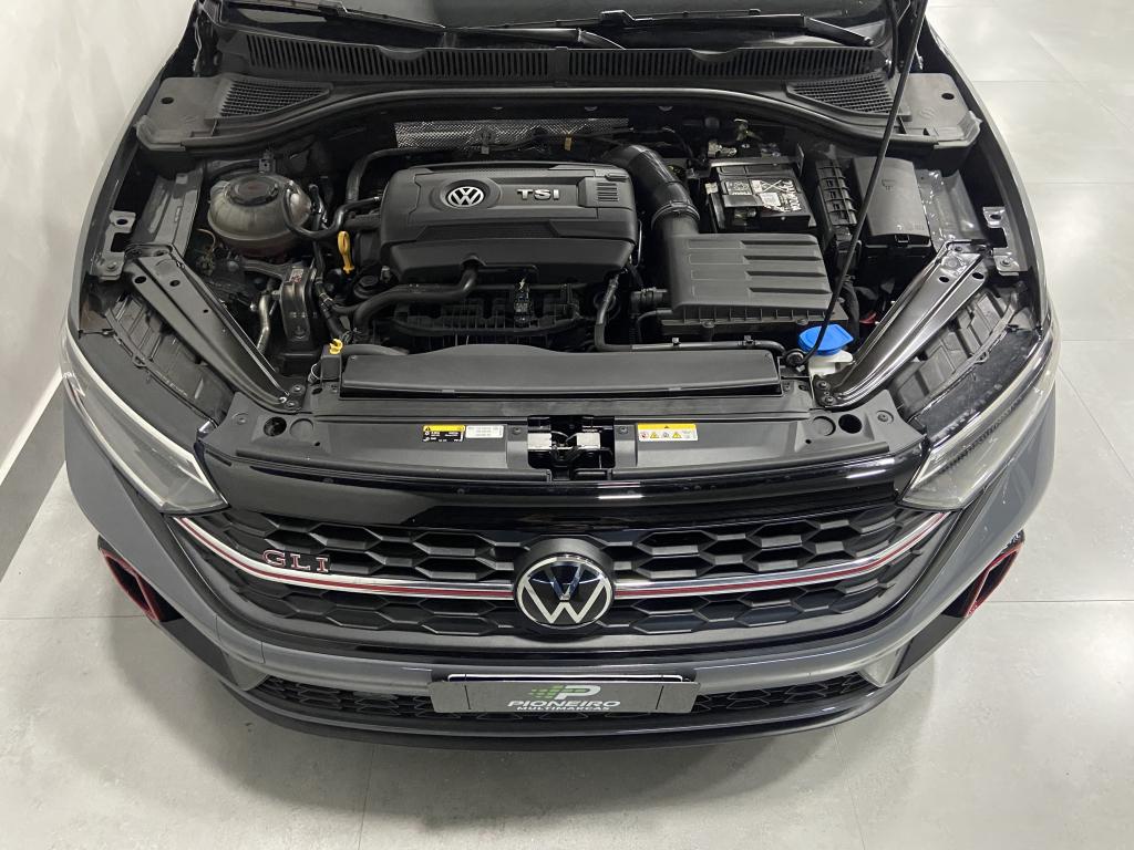 VOLKSWAGEN Jetta - Foto