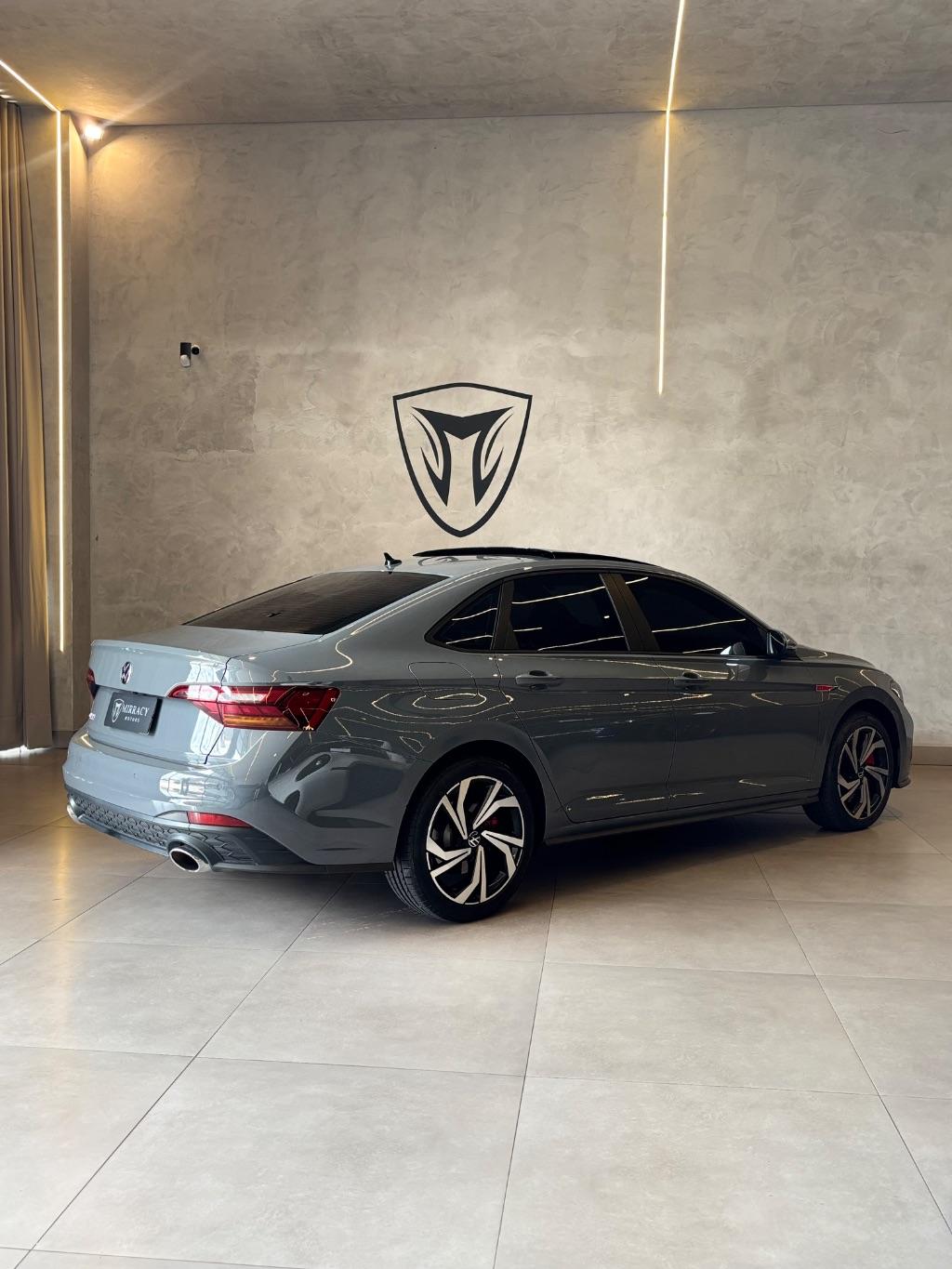VOLKSWAGEN Jetta - Foto