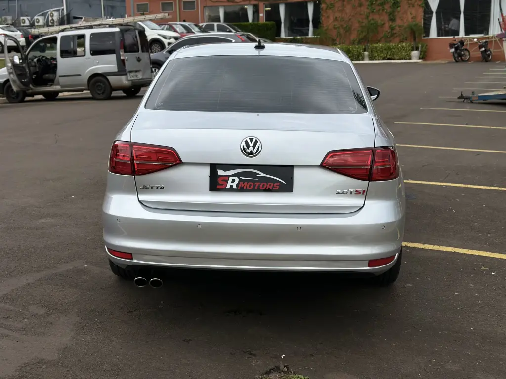 VOLKSWAGEN Jetta - Foto