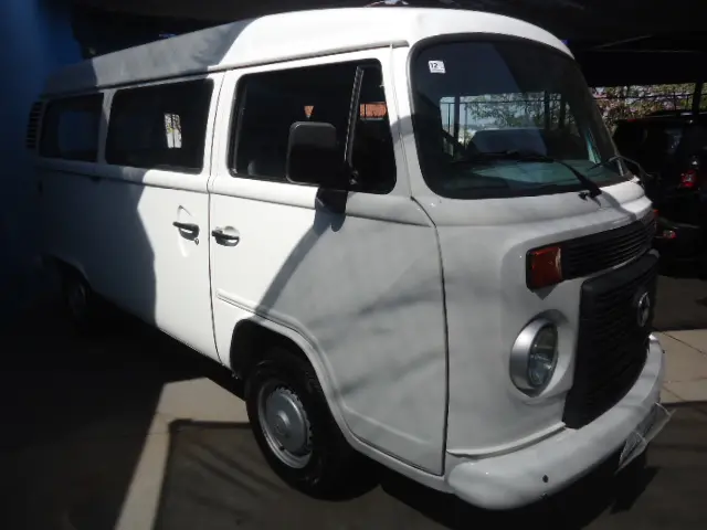 VOLKSWAGEN Kombi - Foto