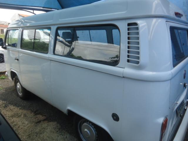 VOLKSWAGEN Kombi - Foto