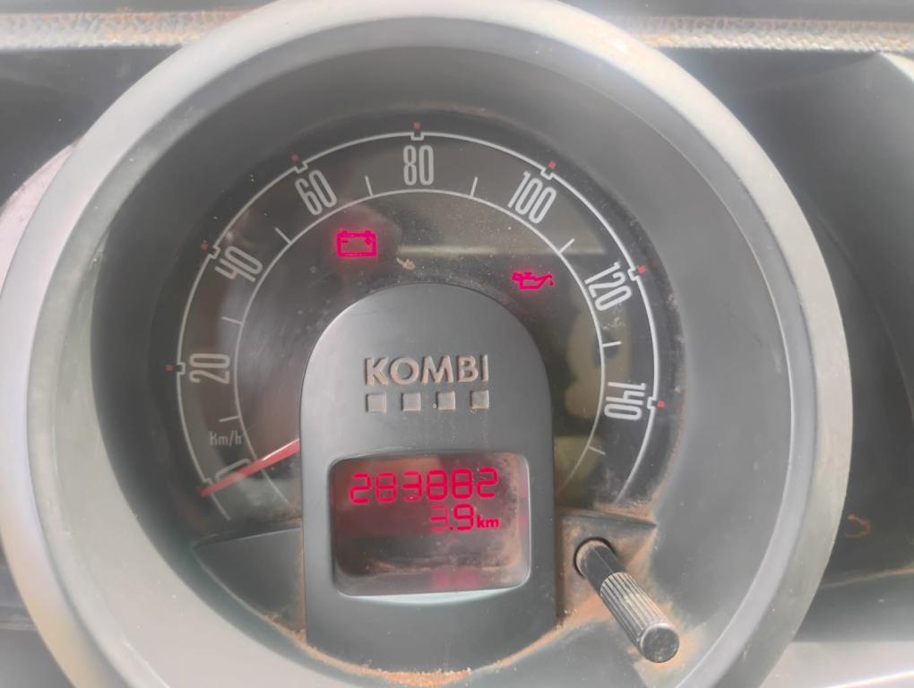 VOLKSWAGEN Kombi - Foto